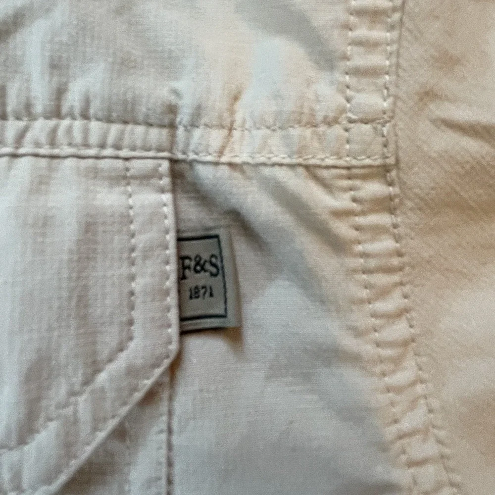 Field & Stream Shirt Mens XLarge Off White Universal Travel Lightweight Button - Picture 6 of 9